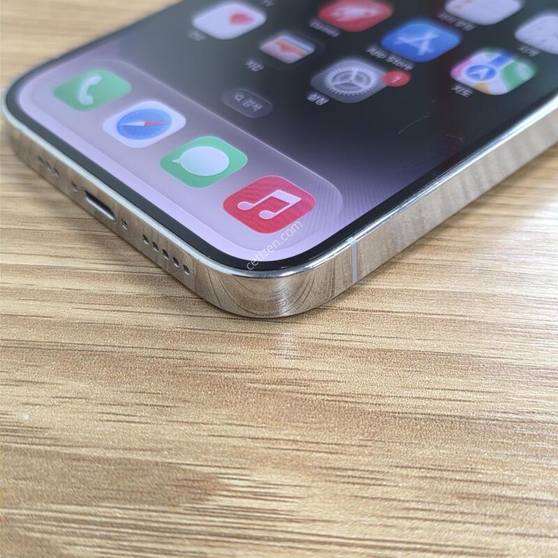 14���� 256GB