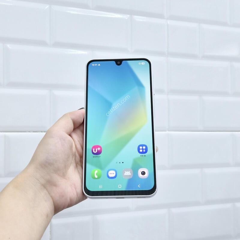 ������A16 ����Ʈ�׷��� 128GB