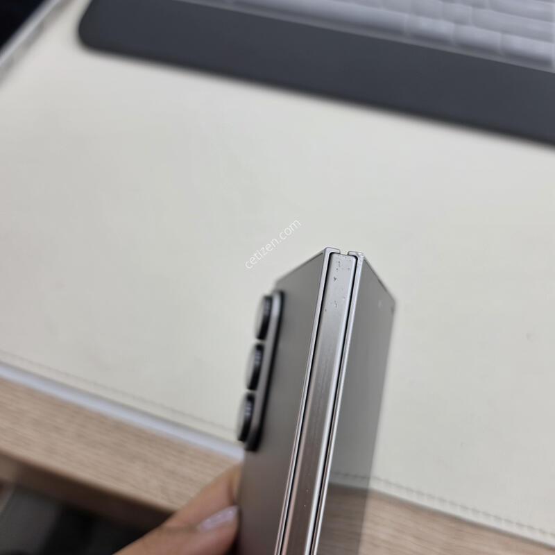 F966 ����7 - 256 �ǹ� - ���ܻ�