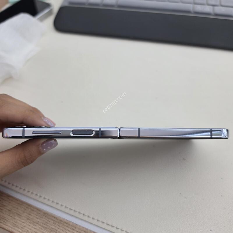 F721 �ø�4 - 256G ���ܻ�