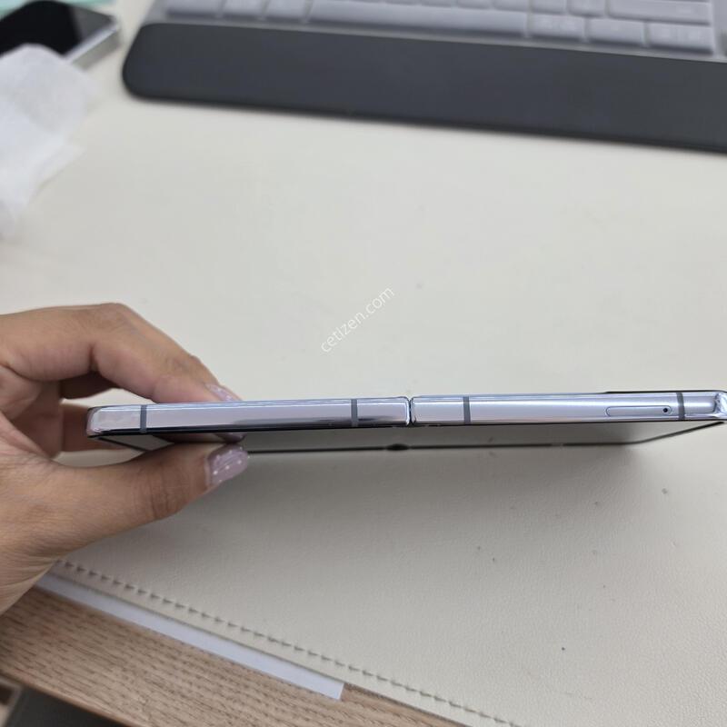 F721 �ø�4 - 256G ���ܻ�