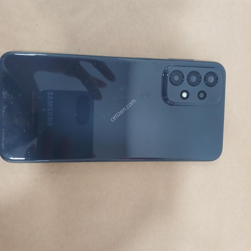 SM-A235N  ��Ȱ�ܻ�,���������  �޸��� ���������� ��ũ��ġ�־��   ����������