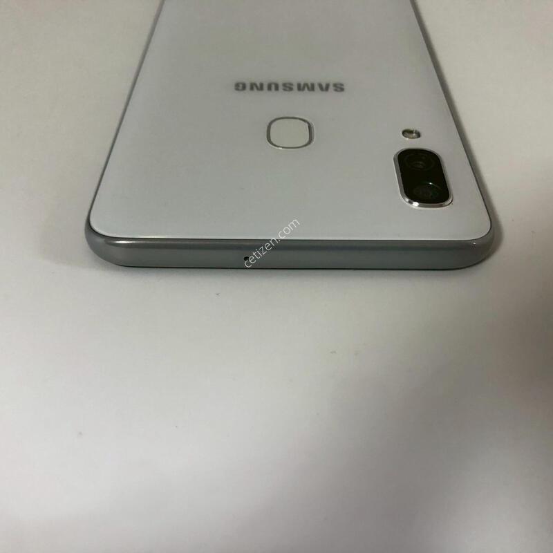 ������ A30 ȭ��Ʈ ��� �Ǹ� (02721)