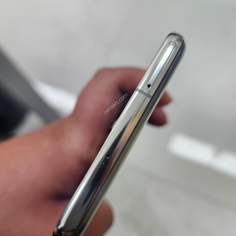 SKT ������S10-5G 256G �ƿ��۷ο� �������� A�� ����ǰ�Դϴ�!