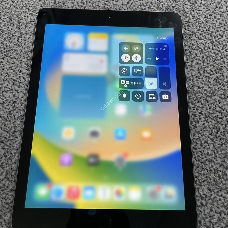�����е� 5���� (9.7) 128GB WIFI