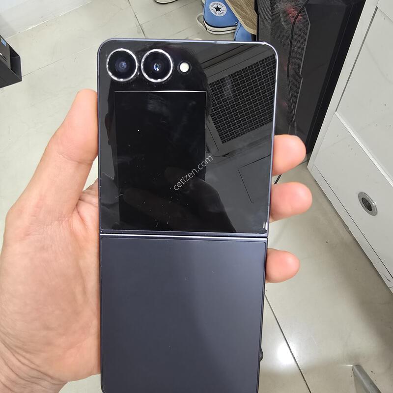 �ø�7 256GB