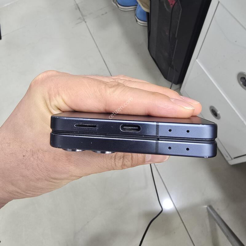 �ø�7 256GB