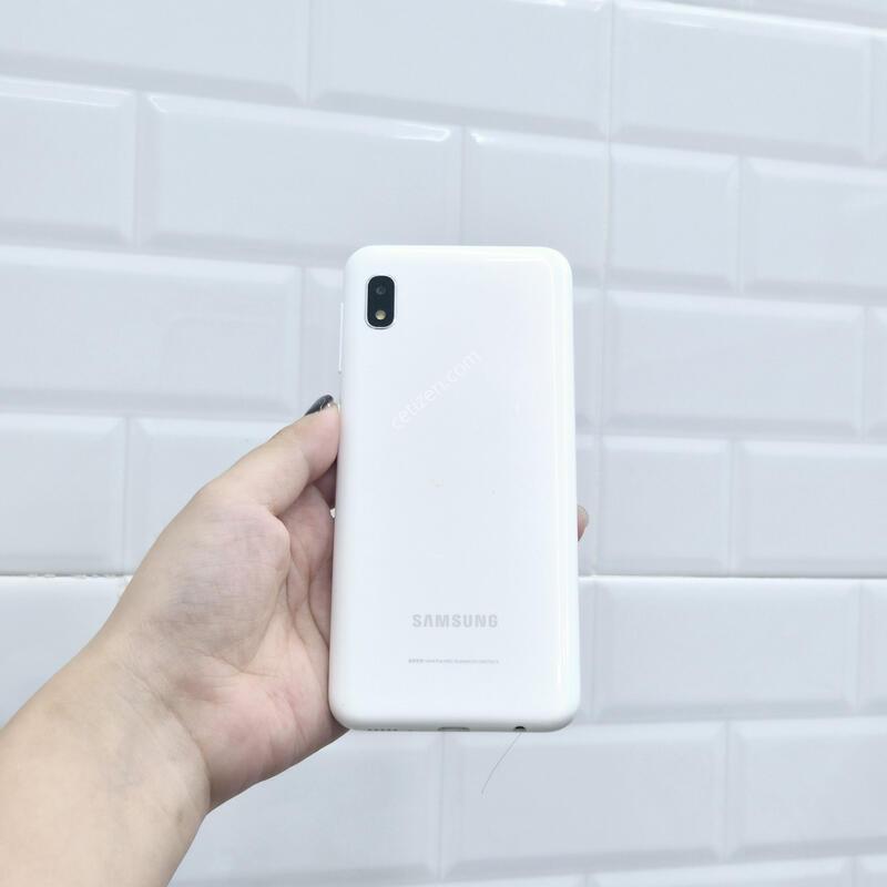 ������A10e 32GB ȭ��Ʈ