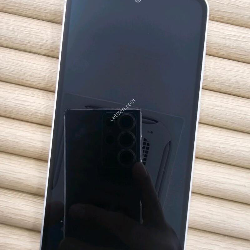 ������S23FE 256G ȭ��Ʈ ���ܻ� GOOD~