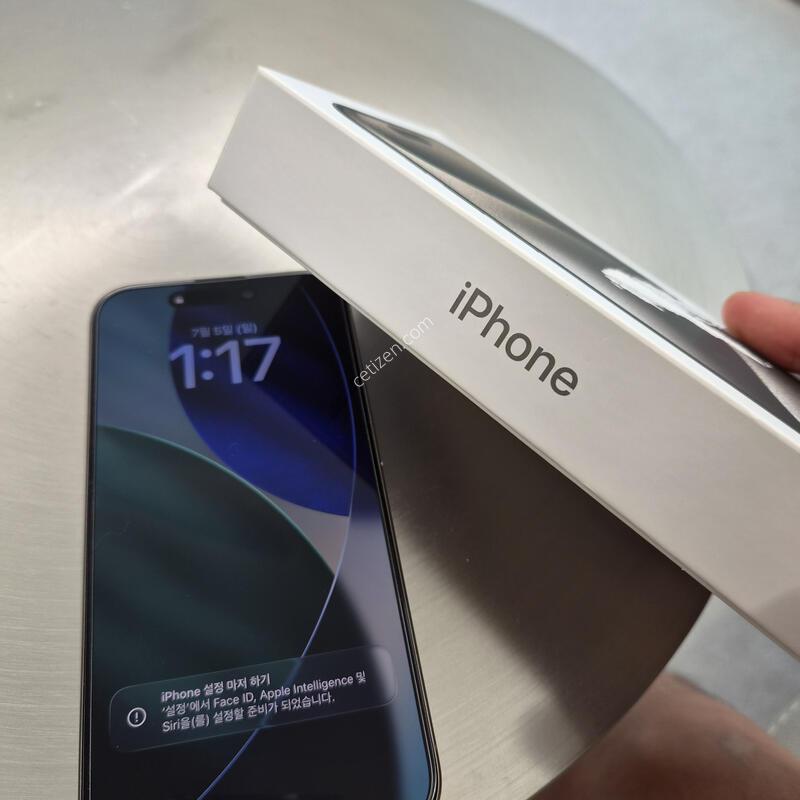 ������ 15���� 256GB ���߷� ƼŸ��
