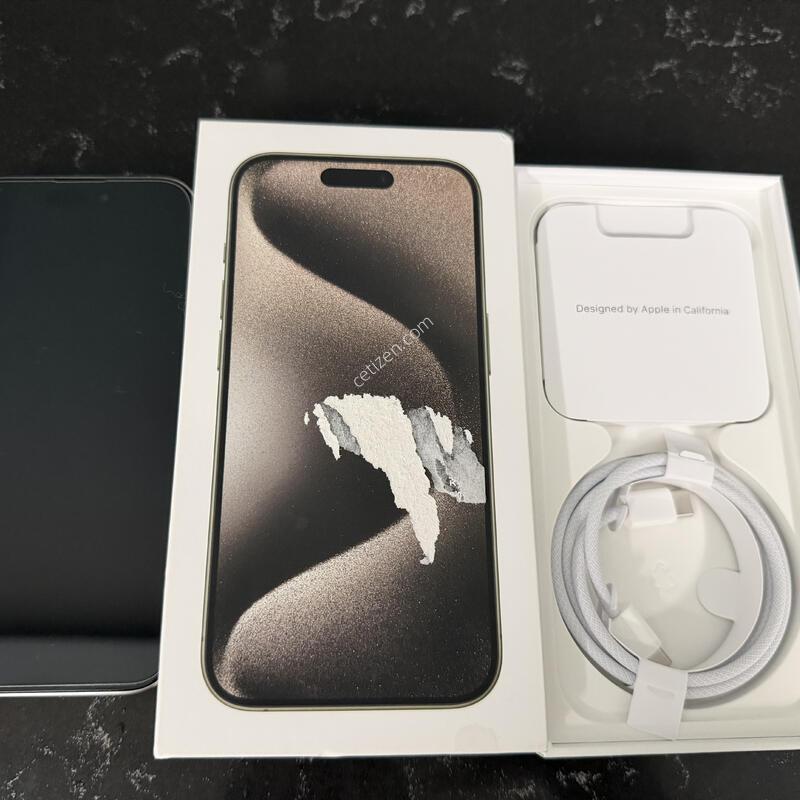 ������ 15���� 256GB ���߷� ƼŸ��