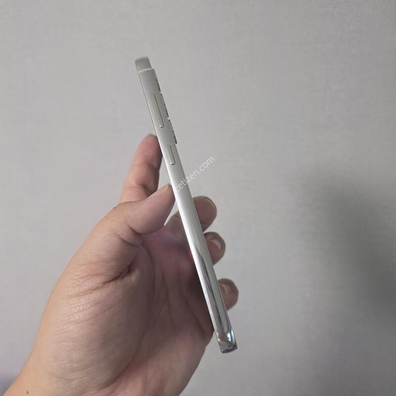 ������ S23�÷��� ũ�� 256�Ⱑ A�� �Ⱦƿ�~