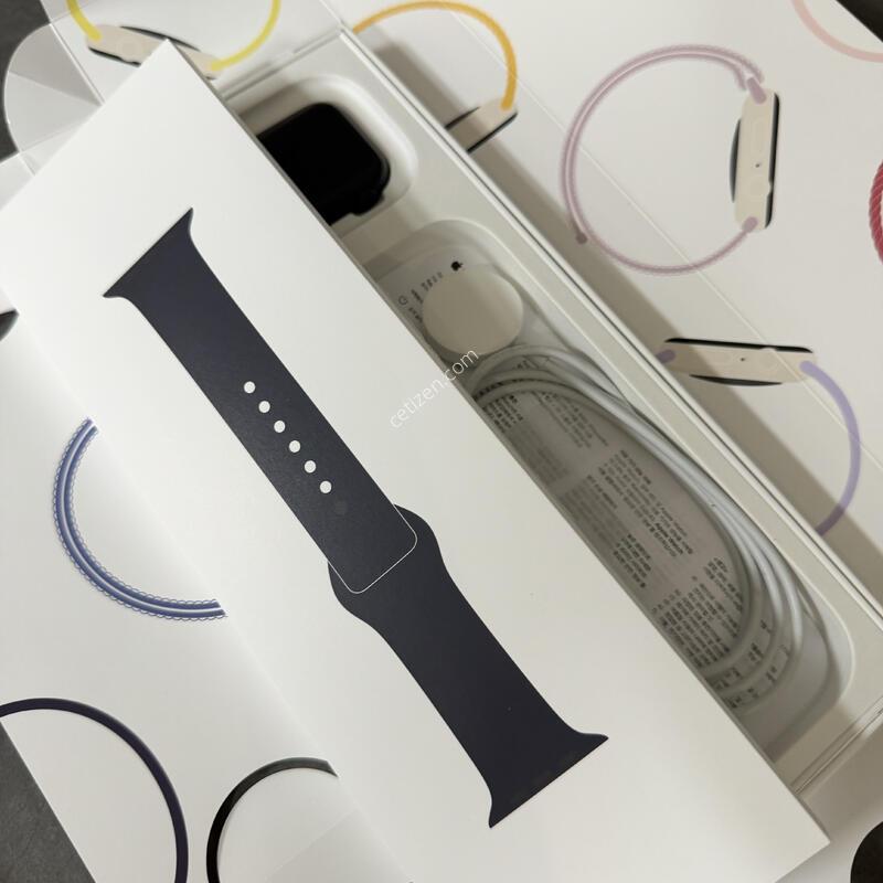 Apple Watch SE 3 �Ǹ�