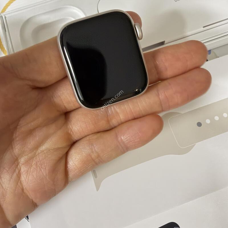 Apple Watch SE 3 �Ǹ�