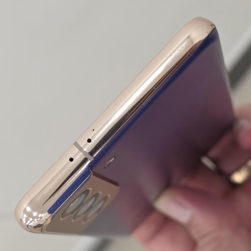 ������ S21 256GB ���̿÷� A�� �Ǹ�