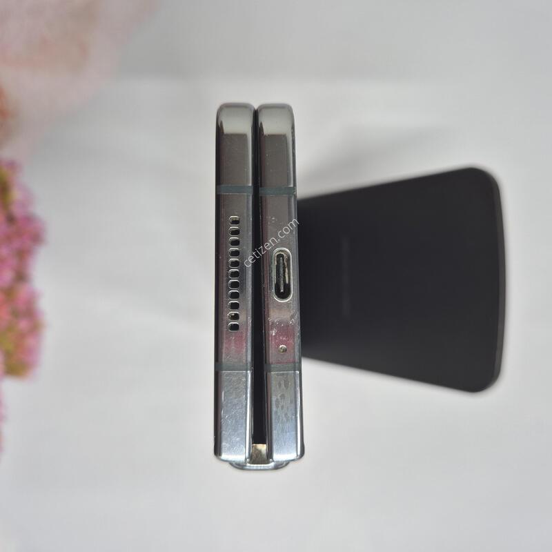 ����������4 �׷��̱׸� 256GB