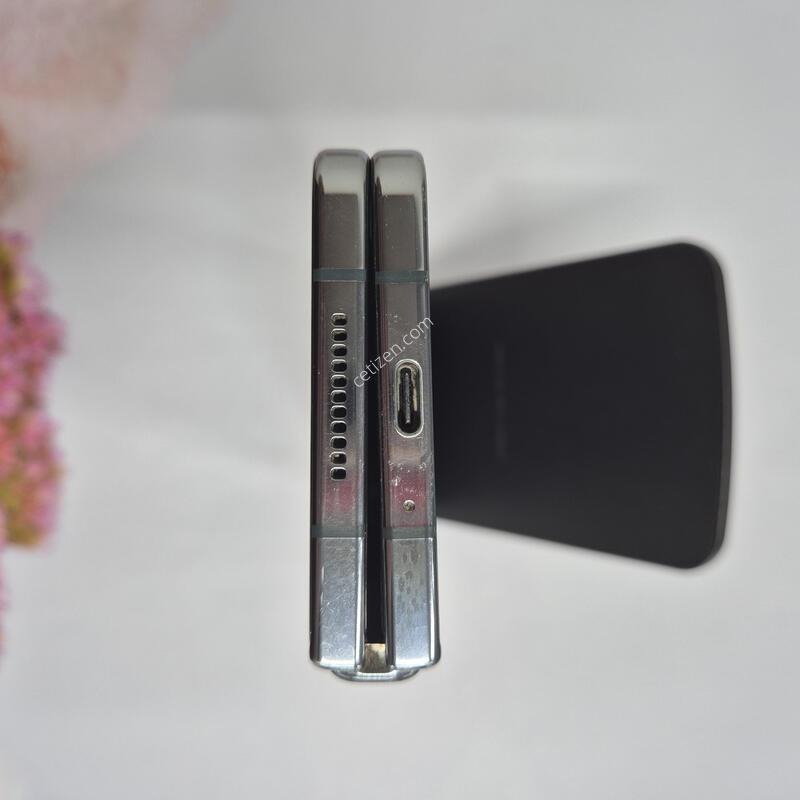 ����������4 �׷��̱׸� 256GB