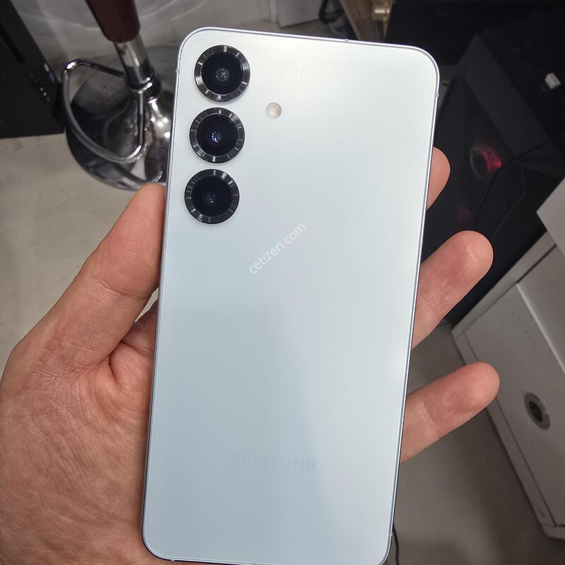 S25 256GB