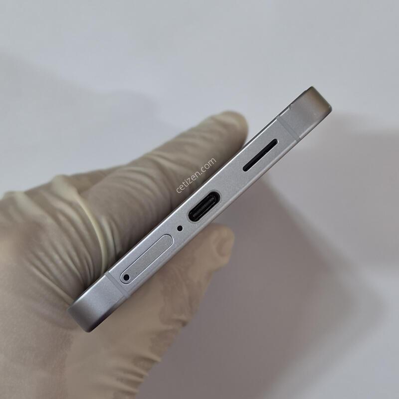 ������ S25 �÷��� 256GB ���̽����� 77119
