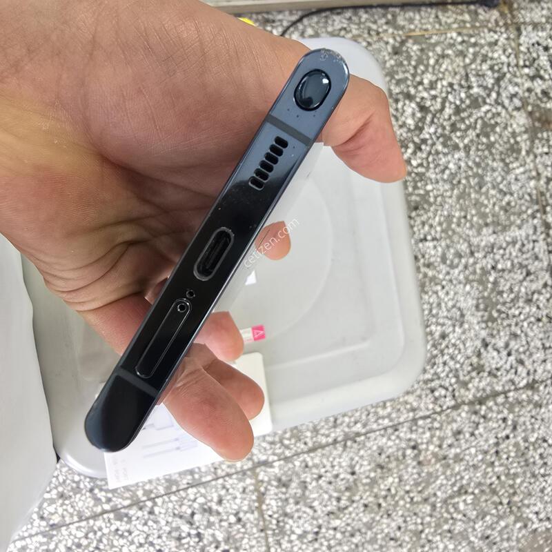 U+ S22��Ʈ��(S908) 256G �׸����� ����� �˴ϴ�