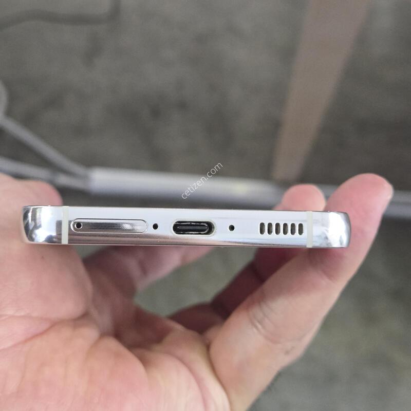 ������S23 (256GB)�˴ϴ� A��