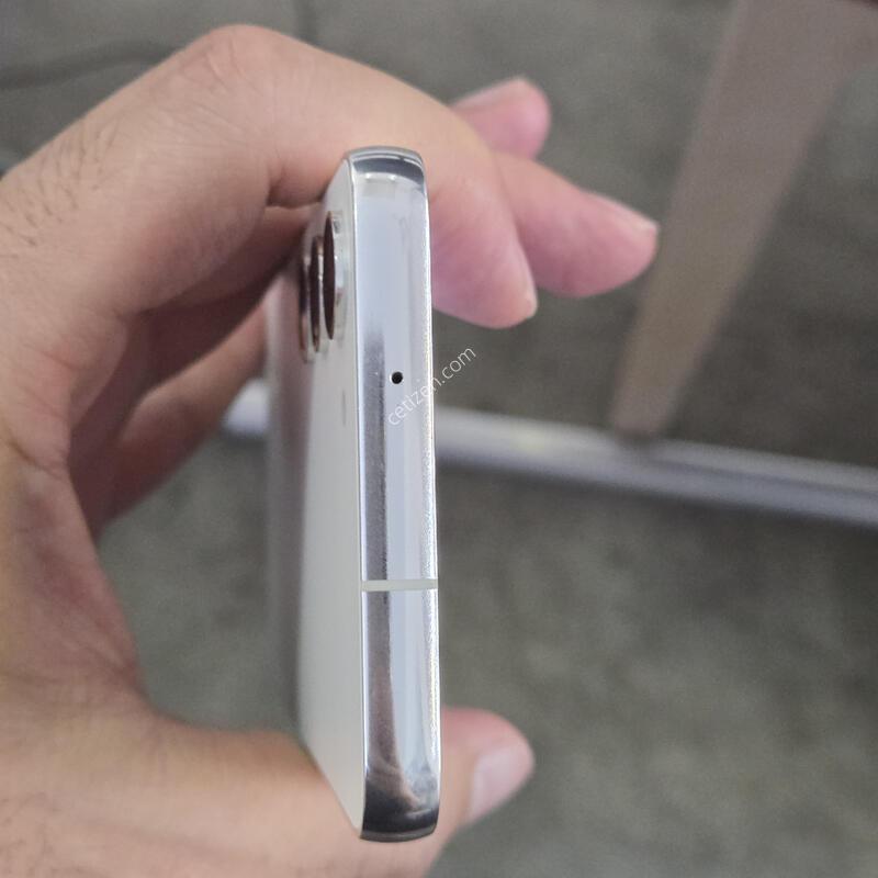 ������S23 (256GB)�˴ϴ� A��