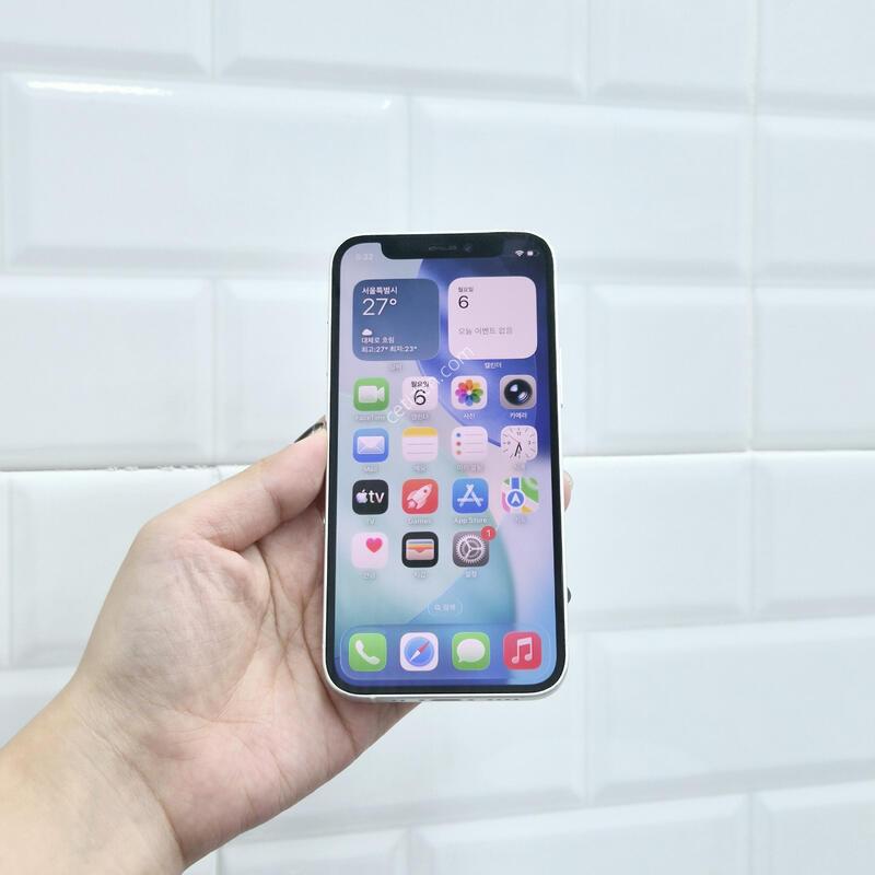 ������12�̴� 128GB ȭ��Ʈ