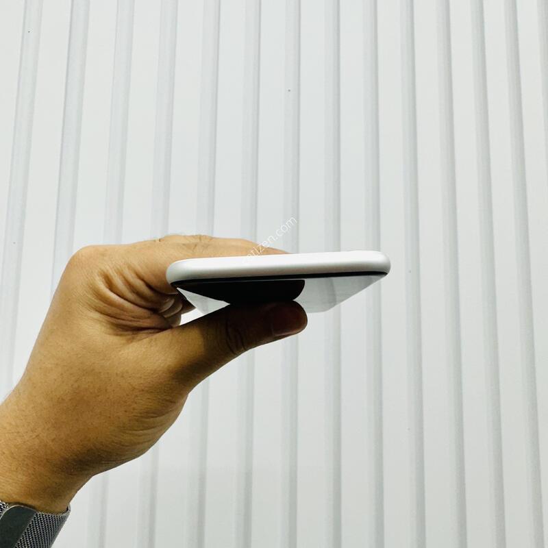 ������SE2 ȭ��Ʈ 64GB