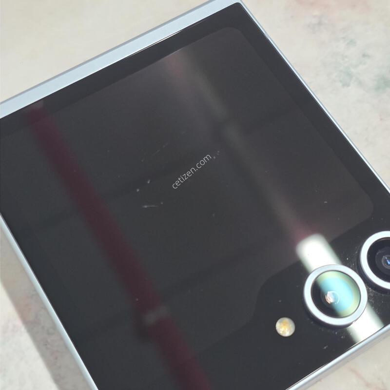 �ø�6 256GB ���� �ڱ���