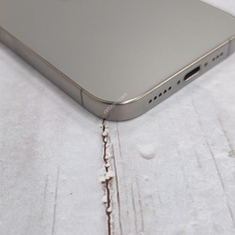 15���� 256GB