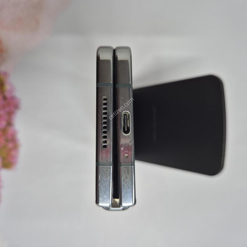����������4 �׷��̱׸� 256GB