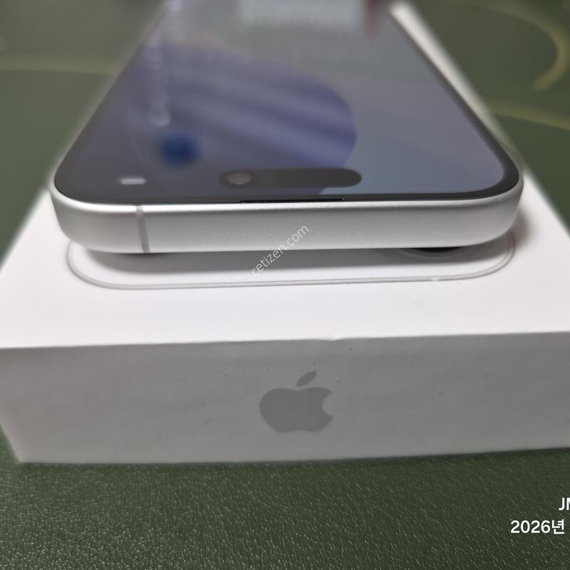 ������16_128g_ȭ��Ʈ����_A+++��