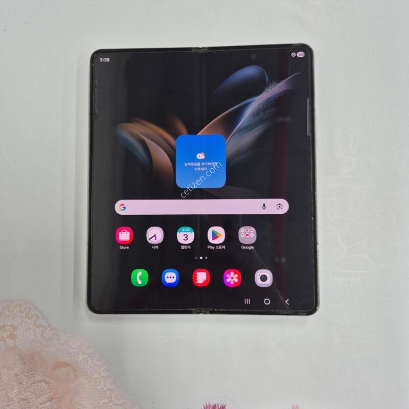 ����������4 �׷��̱׸� 256GB