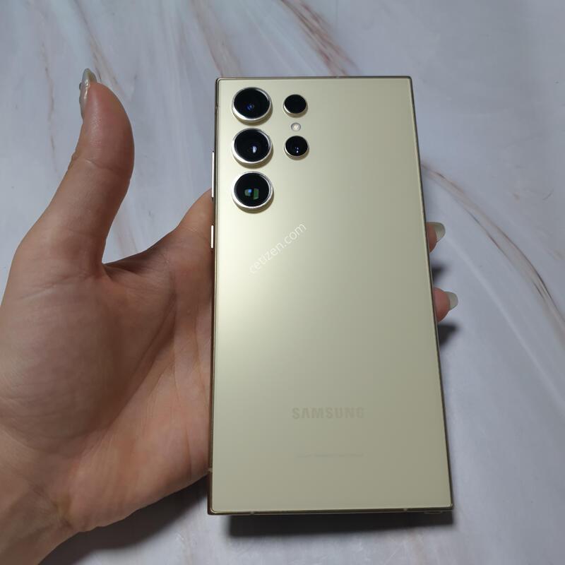 LG ������ S24��Ʈ�� ƼŸ�����ο� 256G ������ �Ǹ��մϴ�