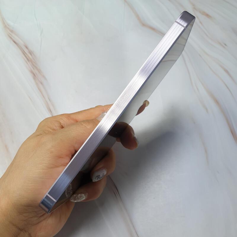 SK ������ ����5 �����϶� 128G S�� �Ǹ��մϴ�