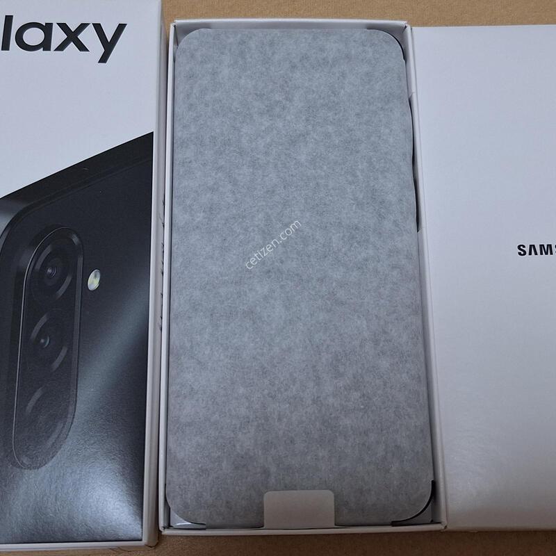 ������ A17(SM-A175) ���� ����� �Ǹ��մϴ�