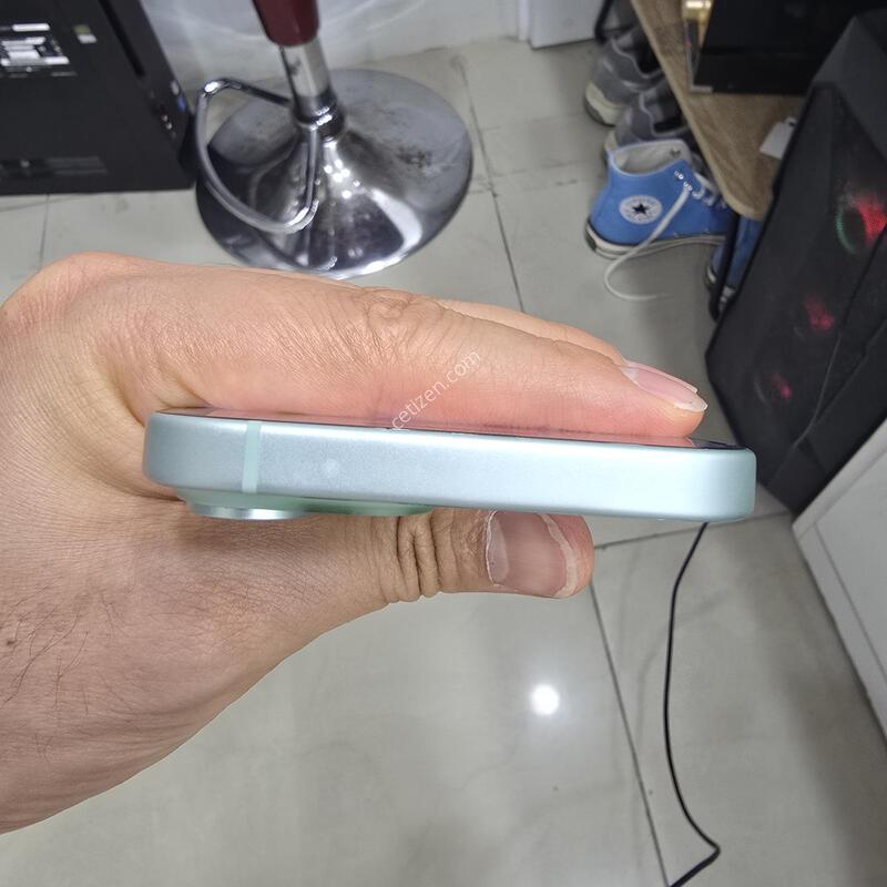 ������15 128GB ���͸����� 82%