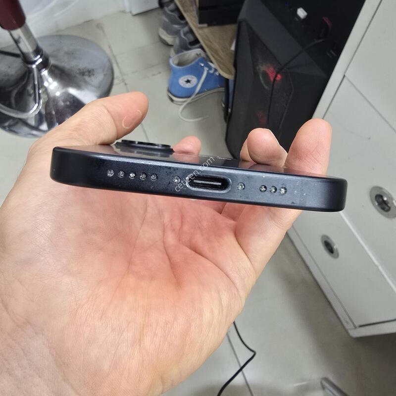 ������15 256GB ���͸����� 82%