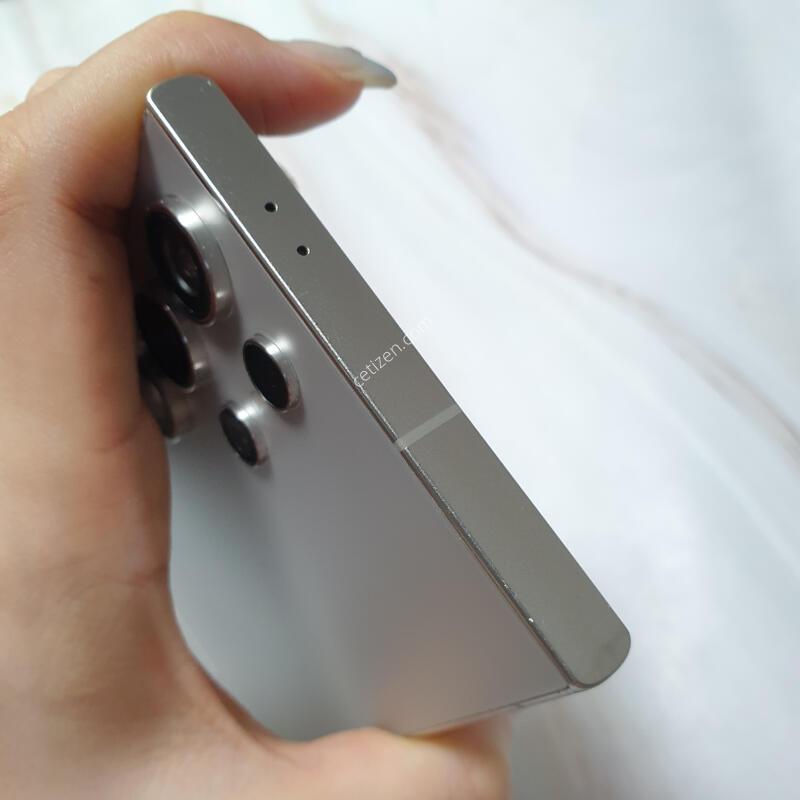 KT ������ S24��Ʈ�� ƼŸ���׷��� 512G ������ �Ǹ��մϴ�
