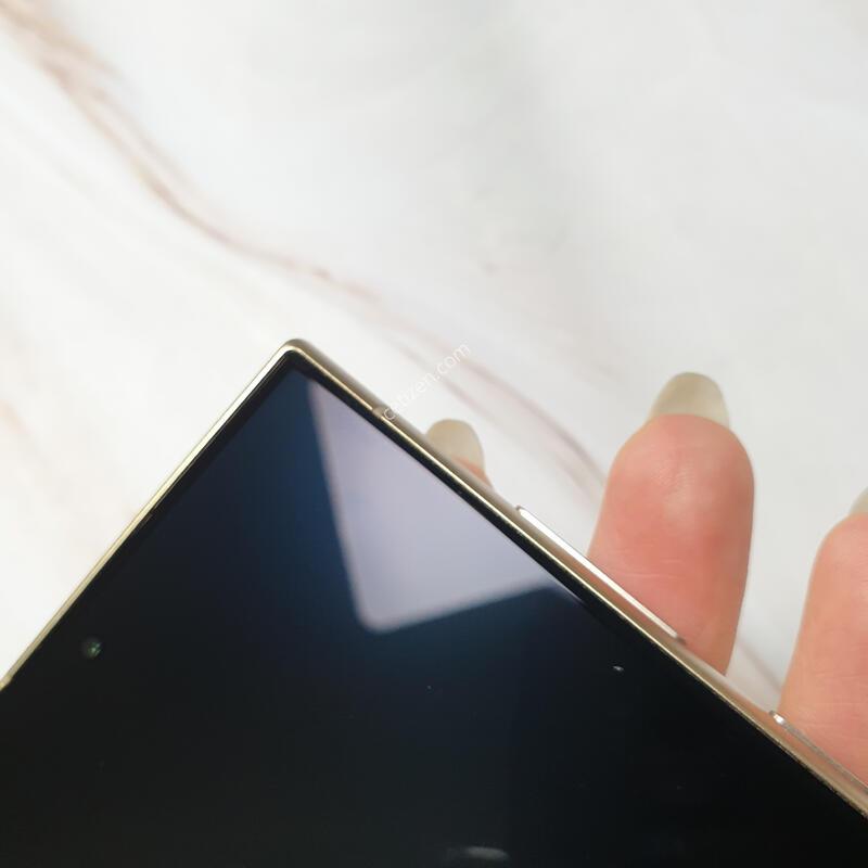 SK ������ S24��Ʈ�� ƼŸ�����ο� 256G A�� �Ǹ��մϴ�