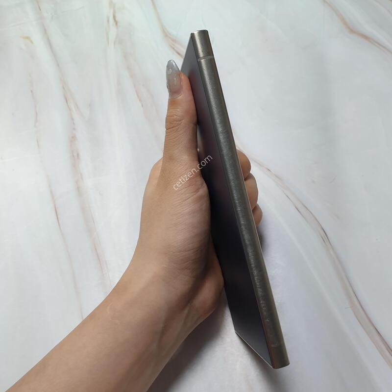 SK ������ S24��Ʈ�� ƼŸ�����̿÷� 256G ������ �Ǹ��մϴ�