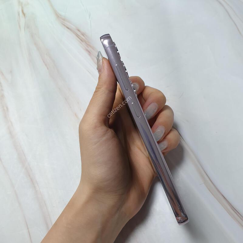 SK ������ S23 �󺥴� 256G A�� �Ǹ��մϴ�