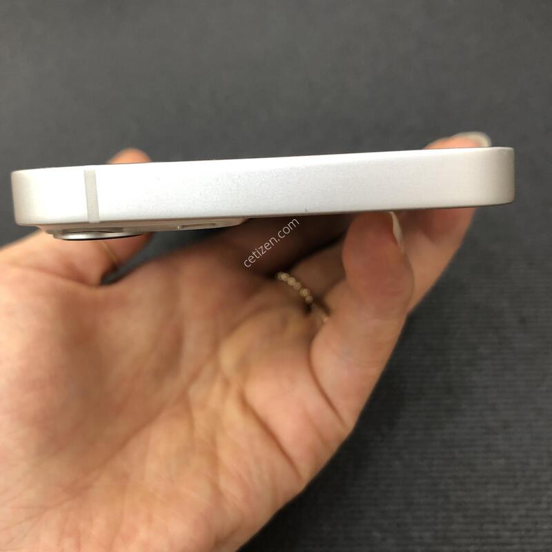 ������13 ȭ��Ʈ 128G,���� ���� ���⽺,���͸�����80%