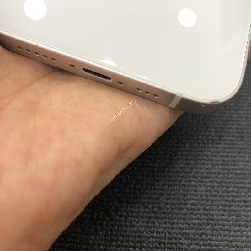 ������13 ȭ��Ʈ 128G,���� ���� ���⽺,���͸�����80%