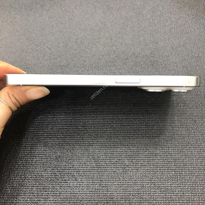 ������15���� ȭ��Ʈ 256G,����������,���͸�����97%,�����ϰ� �Ǹ��մϴ�
