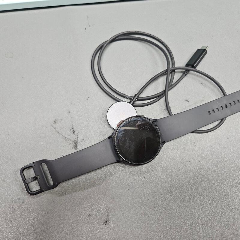 �Ｚ �����ÿ�ġ5 44mm ���� LTE���� ~