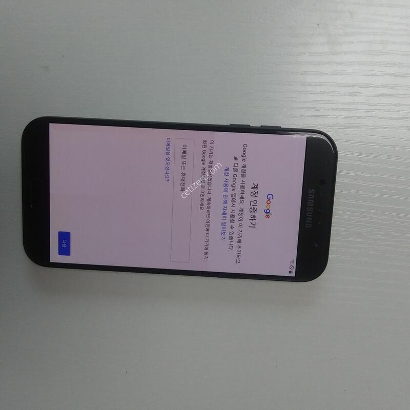 ���������� SM-A720S �Ǹ��մϴ�~~