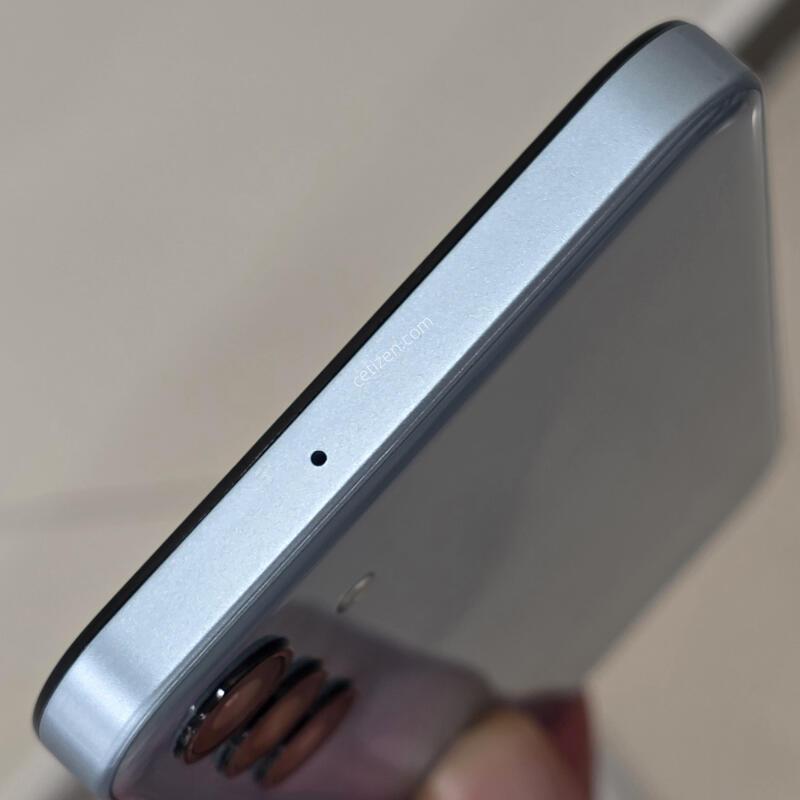 ������ ���̵�7 ��ī�̺��� 128GB ����A�� �Ǹ�
