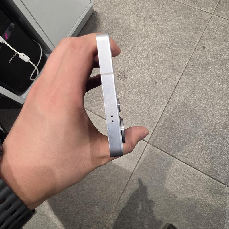 S25��Ʈ�� 512GB �Ǹ�