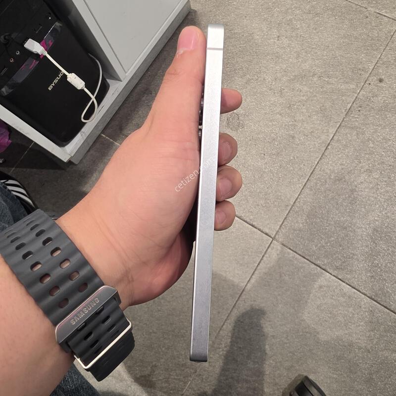 S25��Ʈ�� 512GB �Ǹ�